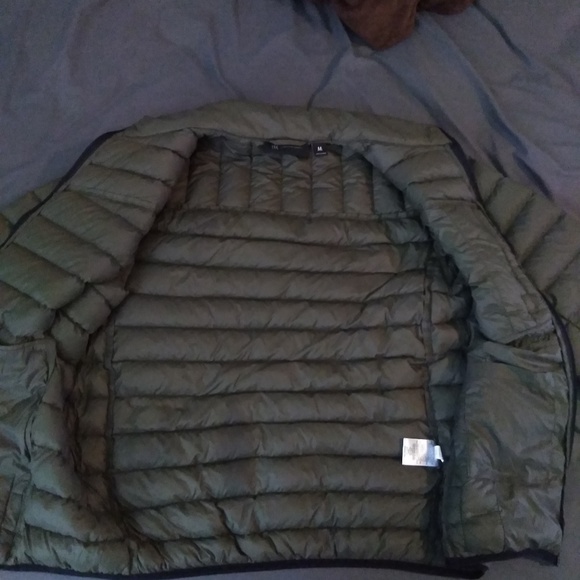 jacket - Picture 2 of 3
